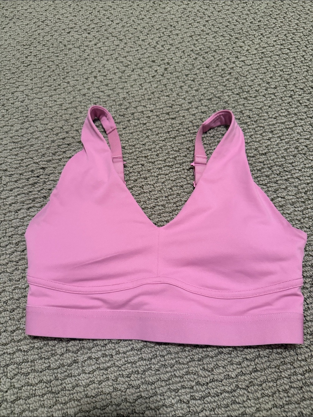 Fabletics All Day Every Day Low Impact Bra in Pink, size small